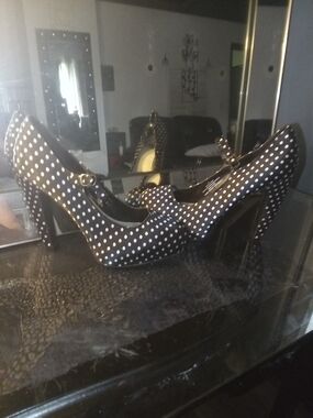 Mossimo Supply Co. Black and White Polka Dot Mary Jane Heels